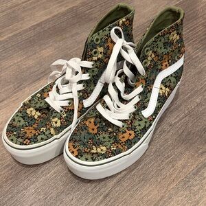 VANS Sk8-Hi Women's High-Top Shoes Platform - Green and Orange Floral Size 7.5